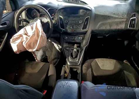 2016 Ford Focus St z USA, uszkodzony, nr VIN 1FADP3L9XGL357743